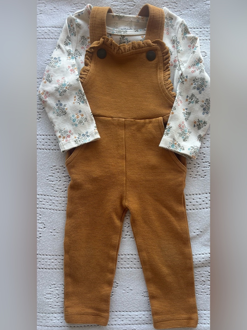 Baby Girl Bundle 6–9M | Knits + L’oved Baby Set